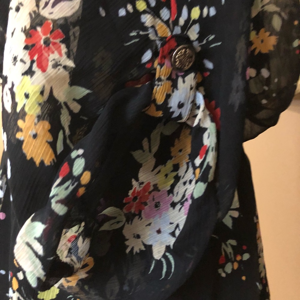 Express Floral Dress - Picture 5 of 5